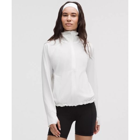 lululemonStretch 轻薄防晒外套