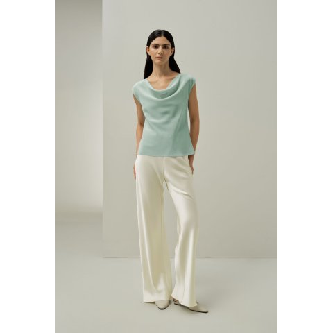 Silk 丝绸上衣 Cowl领