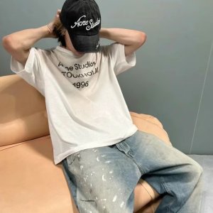 Acne Studios奶茶色 LOGO晕染T恤