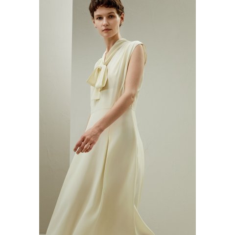 真丝绉绸连衣裙