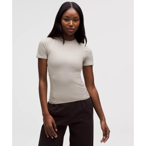 lululemonWundermost Nulu 柔软T恤