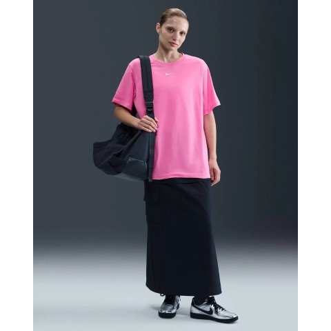 Sportswear Essential 休闲T恤