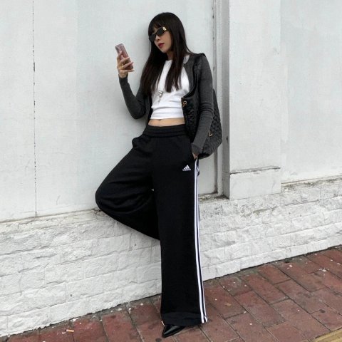 Essentials 3-Stripes 宽松卫裤