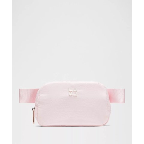 Everywhere 腰包 刺绣 1L