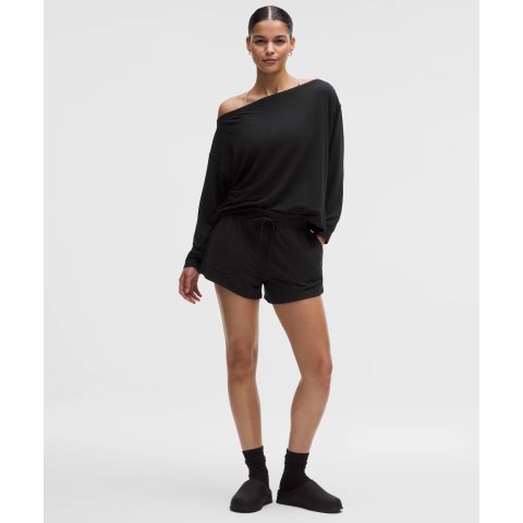 BeCalm 中腰短裤 3英寸