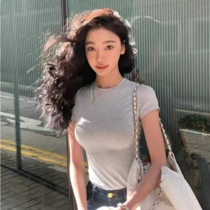 封面易梦玲同款SKIMS仅$72