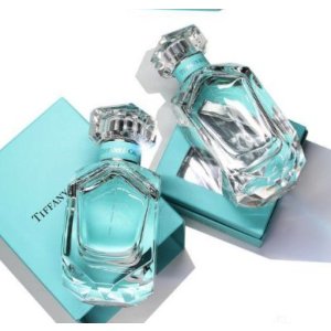 颜值爆表的Tiffany && Co.香水50ml+5ml经典套装 现在只要69.99欧！！天哪！这个套装从来都是一百多欧不打折的！！！
