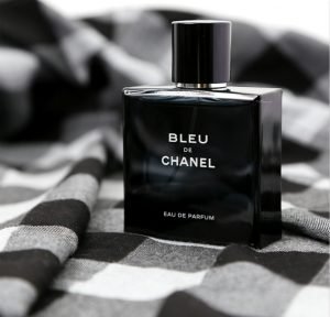 BLEU DE CHANEL 100ml 香水 Amazon.com : Chanel Bleu De Chanel Eau De Toilette Spray For