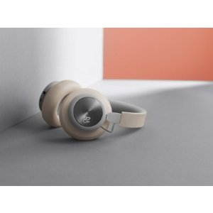 Bang && Olufsen B&&O PLAY H4 无线耳罩式耳机指导价299欧，折后仅售149.99欧，史低速收