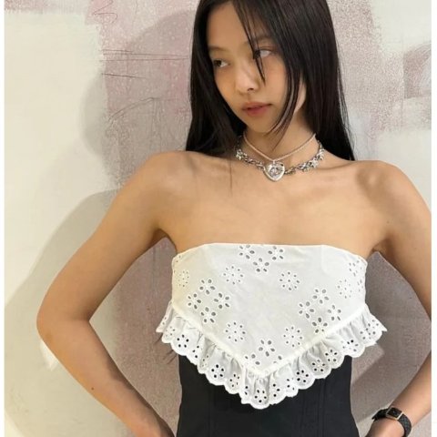 Jennie同款黑白上衣