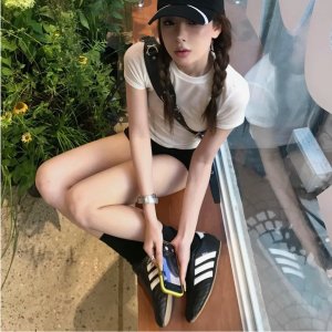 Adidas阿迪达斯 Jennie同款薄底跆拳道鞋 时髦蜈蚣精速来