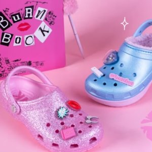 Crocs 新品上架 Mean Girls洞洞鞋 这是什么鞋？