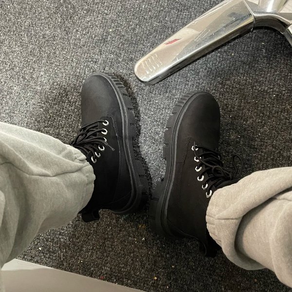 Timberland Greyfield 6"踢不烂黑靴