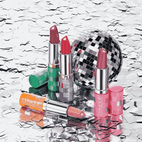 Kisses Makeup Set