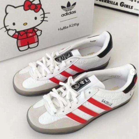 $160收走 今年kitty周年限定Adidas 你太懂我们爱什么了吧 Gazelle Indoor x Hello Kitty