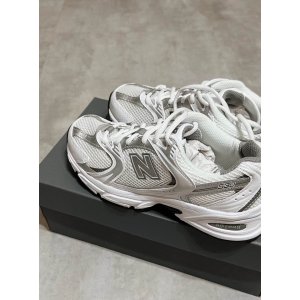 New Balance图源@Kathy Yang 码数全！530 Mesh 黑白色