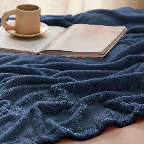 Bedsure Fleece 深蓝色毛毯 Queen尺寸90x90