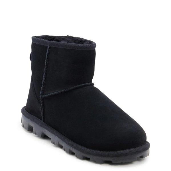 UGG Essential 迷你雪地靴