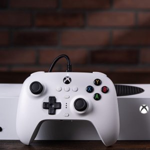 💥史低价💥：8BitDo八位堂 Ultimate Xbox有线手柄 免税史低 速冲！