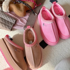 UGG 情人节限定 |少女粉爆款Tazz拖鞋 码全开抢！