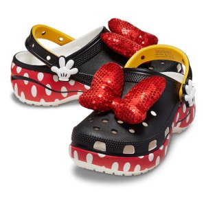 Crocs X Disney 联名系列再添新品！洞洞鞋$49.99起