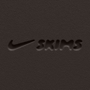 NikeSKIMS！新联名强势来袭~金姐商业帝国新篇章