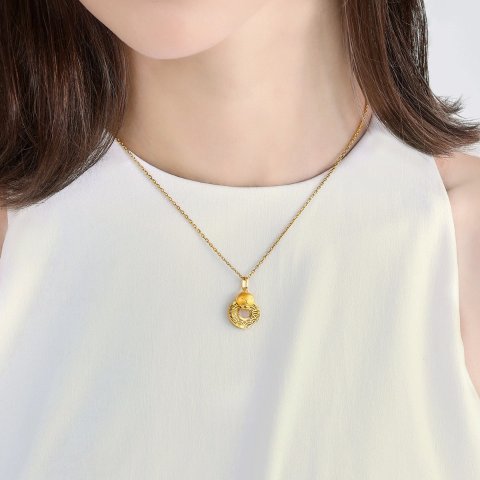 Ting Shao Kuang 自然回帰 周生生蛇年心意金满乾坤金蛇转运珠$118、手链$100！ 购买任意