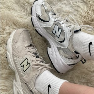 SSENSE New Balance上新捡漏！运动鞋$63起 海狸最爱！