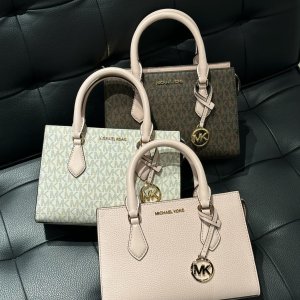 Michael Kors 隐藏福利解锁 |会员专享折上折 经典琴谱包$82