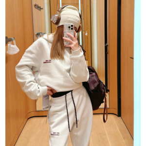 Lululemonessentials一模一样！ 宽松卫衣