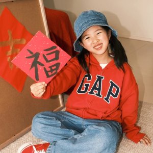 Gap 童装折扣区 | 厚绒外套补色$8收，纯棉2件套低至$3.99