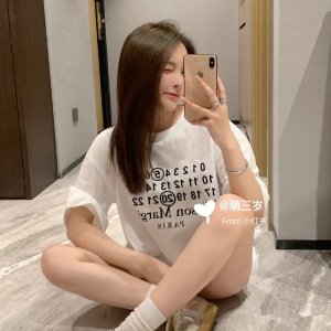 MM6 MAISON MARGIELA码全！穿到身高180cm！儿童白色印花徽标T恤