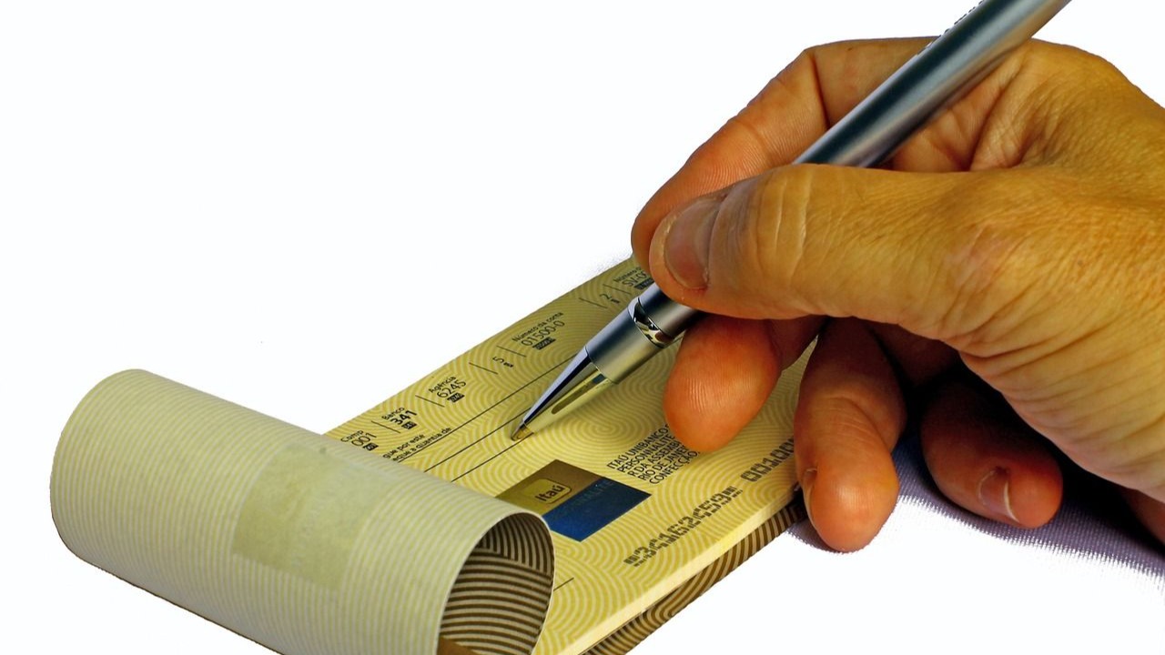 2025年加拿大支票攻略- 个人支票、现金支票、银行本票的写法兑现与使用指南