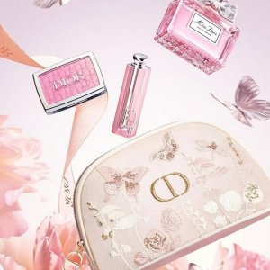 上新：Dior 2025夏季彩妆限量 封面刺绣化妆包套装$269