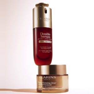 🎁母亲节礼物：Clarins 双萃精华套装$165(值$272)=6.1折起