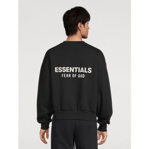 羊毛圆领运动衫
