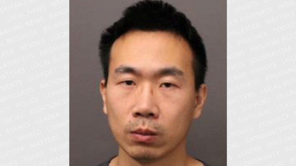 万锦居民警惕!31岁华人男子社区更衣室偷拍被逮捕!警方怀疑还有更多受害人!