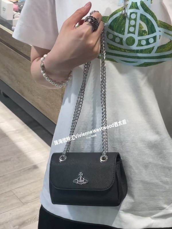 黑色小号链条包