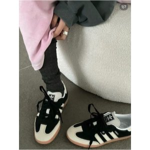 AdidasSamba OG 绒面革运动鞋
