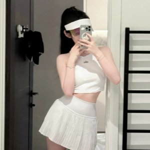 Alo yoga 网球裙专场| 运动女孩穿搭利器 爆款网球短裙$97