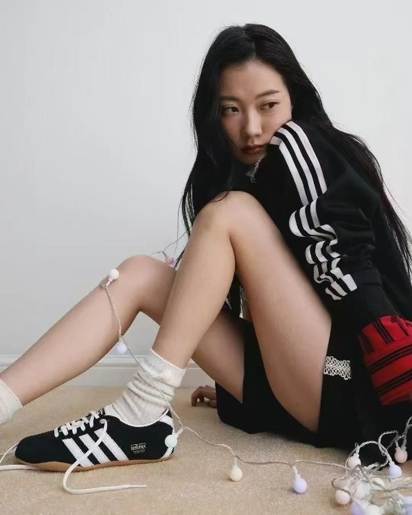 东京绒面革运动鞋