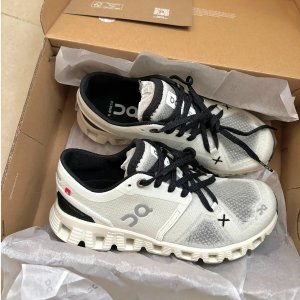 On昂跑小云朵跑鞋大促