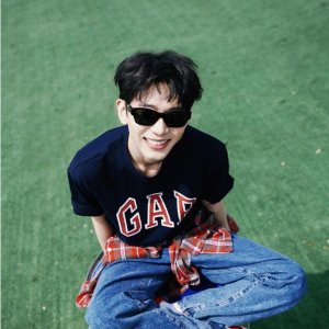 5折起+额外7折 背心$9