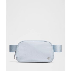 Lululemon预测马上断货Everywhere腰包