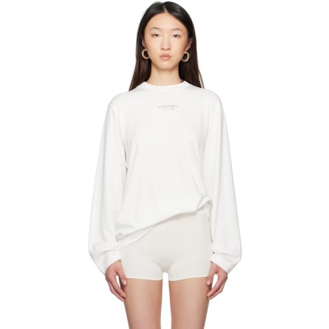 白色经典款长袖T恤
