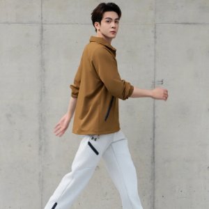额外5折 baby同款夹克$56