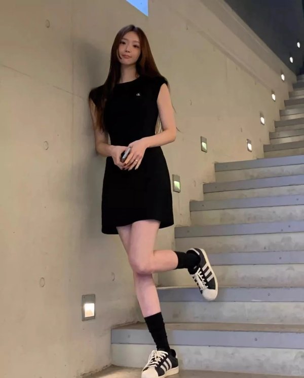 韩版针织连衣裙