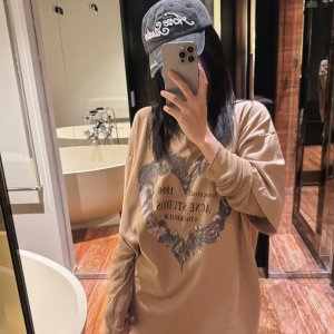 SSENSE 女生短袖专场 | 一件都不想放过