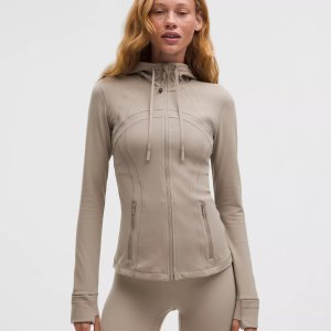 本周已更新：lululemon新品区 卡戴珊色define来咯