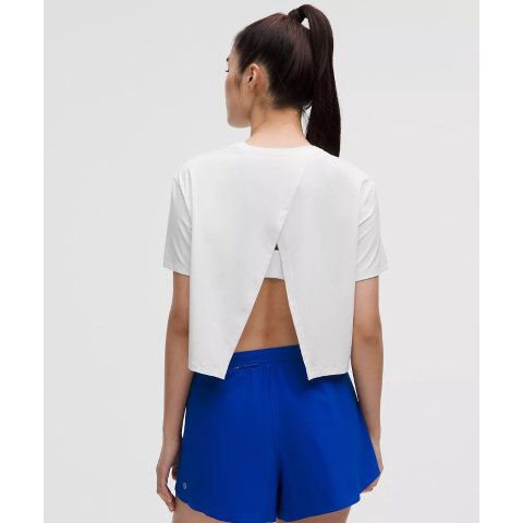 LululemonPace Crush 交叉t恤